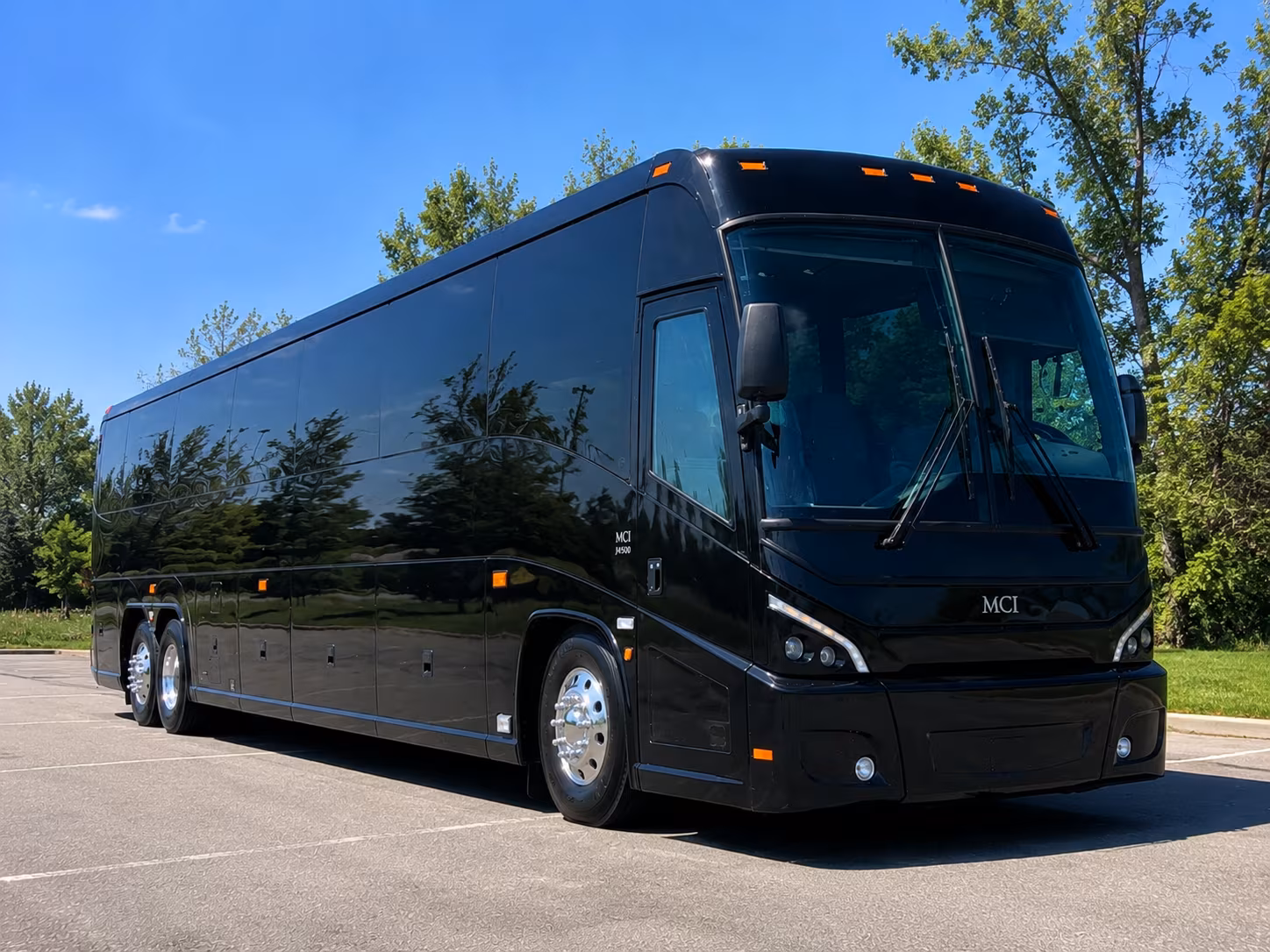 airport transfers for out of town wedding guests at aus