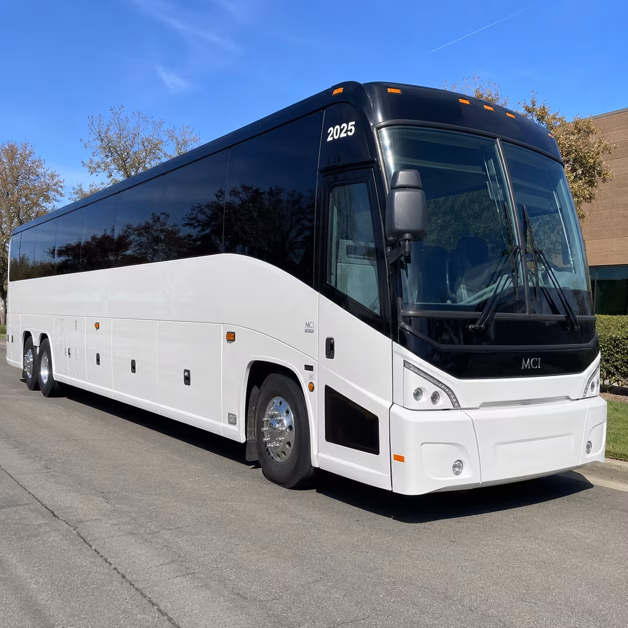 conference shuttles from cedar park hotels to austin during sxsw dell world and more
