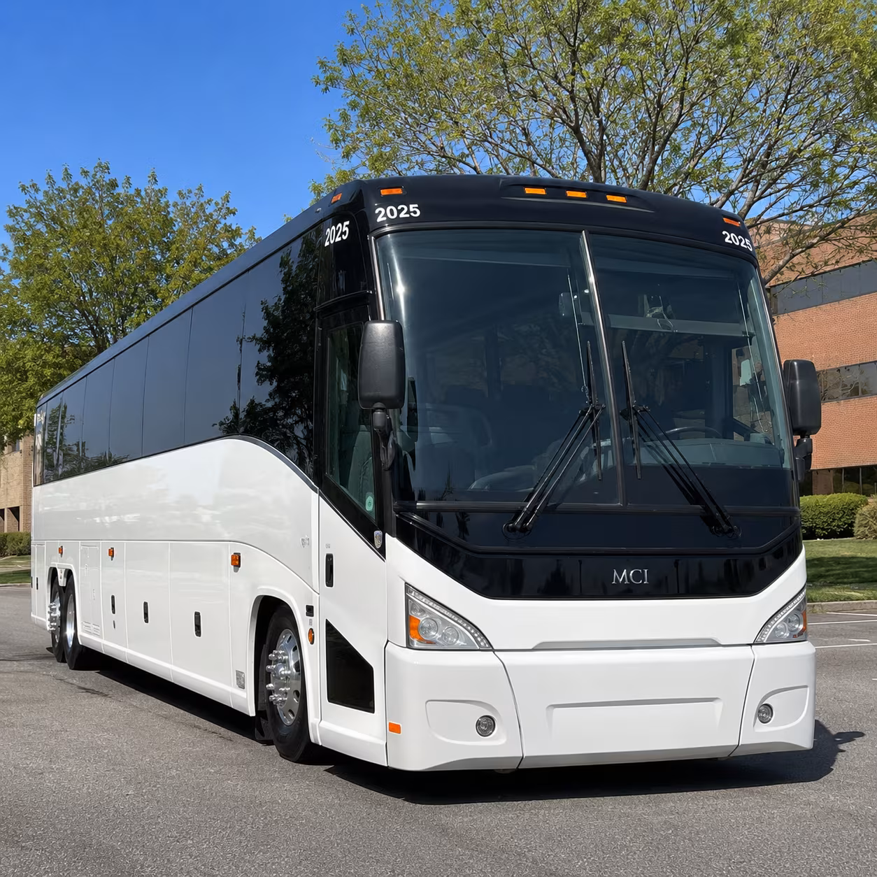 employee shuttle service along the us 183 corridor and into north austin