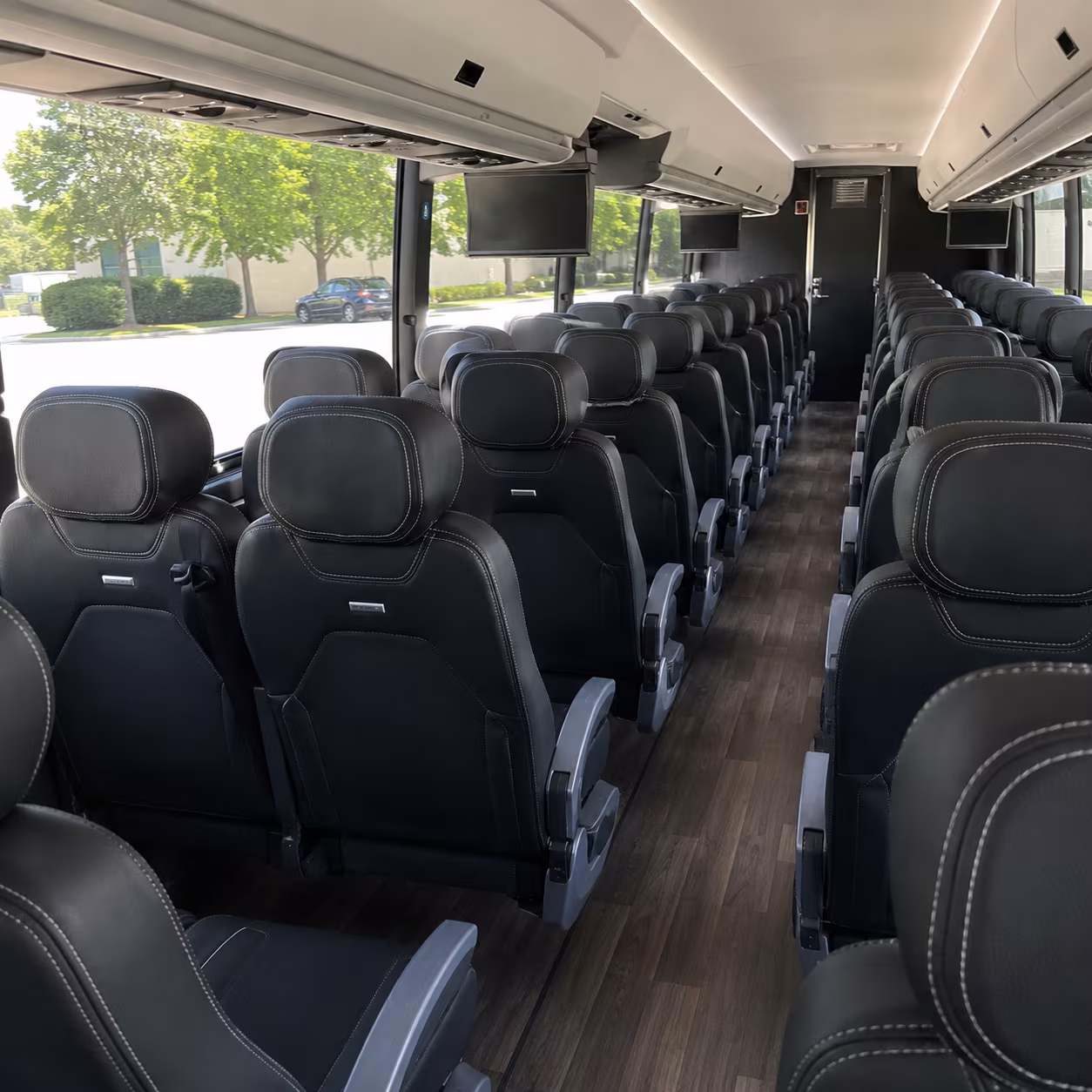 how the distance and duration of your trip affect charter bus rates